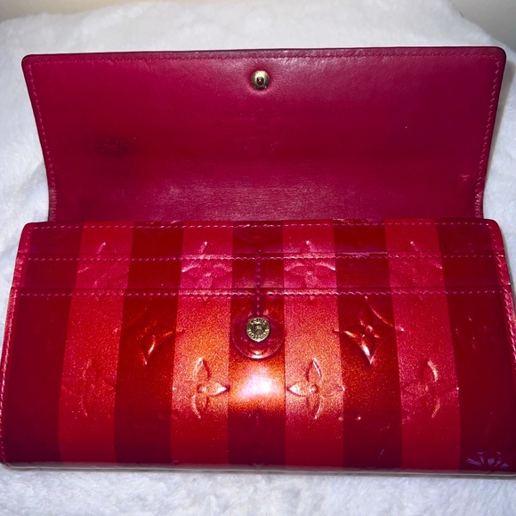 LOUIS VUITTON Vernis Portefeuille Sarah Rayeur Bifold Long Wallet M91716 - Picture 8 of 11